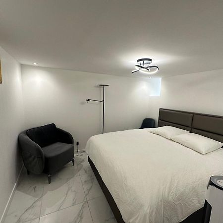 ביוסי-סיינט-ג'ורג' Appartement Calme Moderne Proche De Disneyland Wifi & Cafe Gratuit & Arrivee Autonome מראה חיצוני תמונה