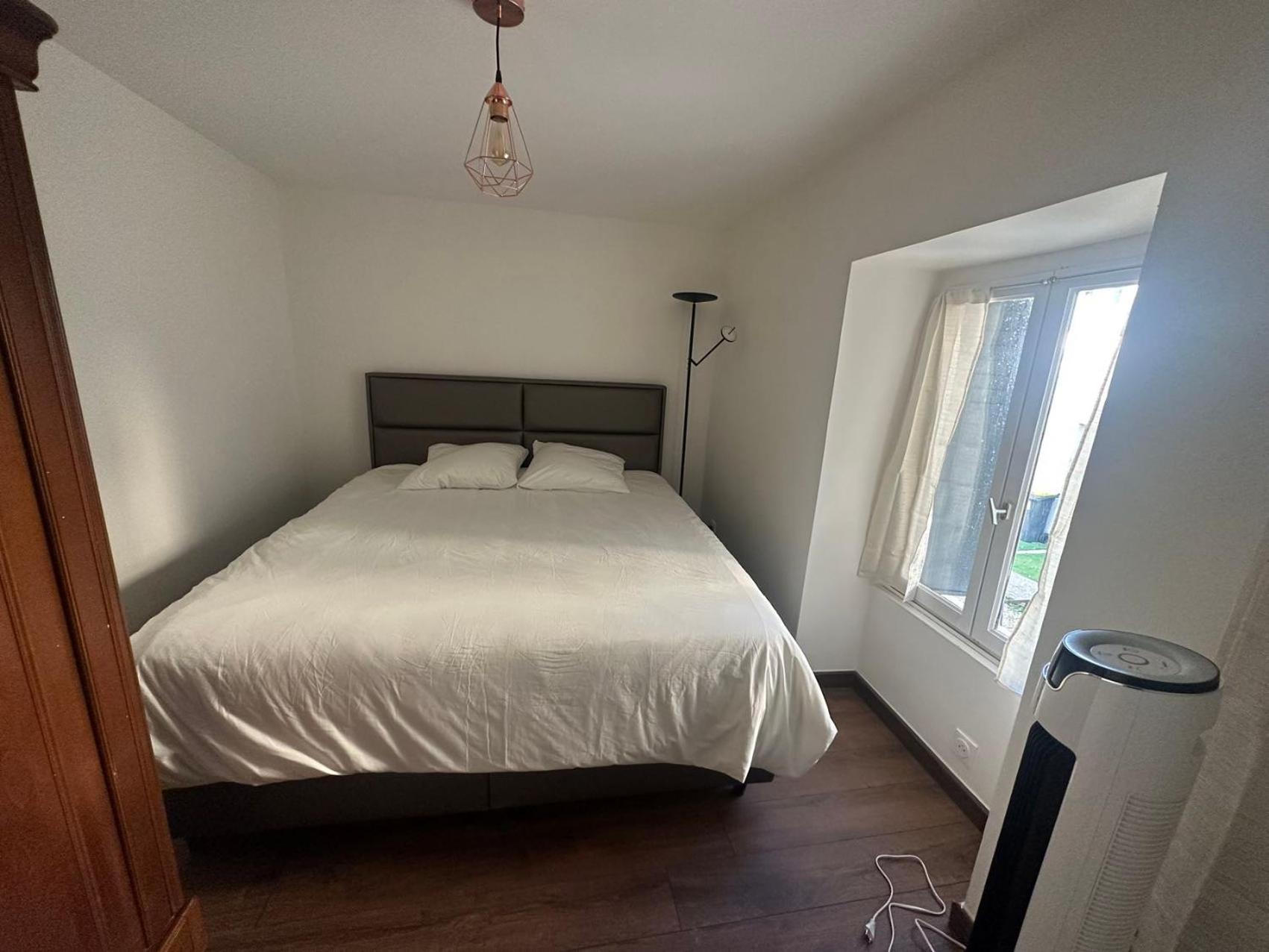 ביוסי-סיינט-ג'ורג' Appartement Calme Moderne Proche De Disneyland Wifi & Cafe Gratuit & Arrivee Autonome מראה חיצוני תמונה