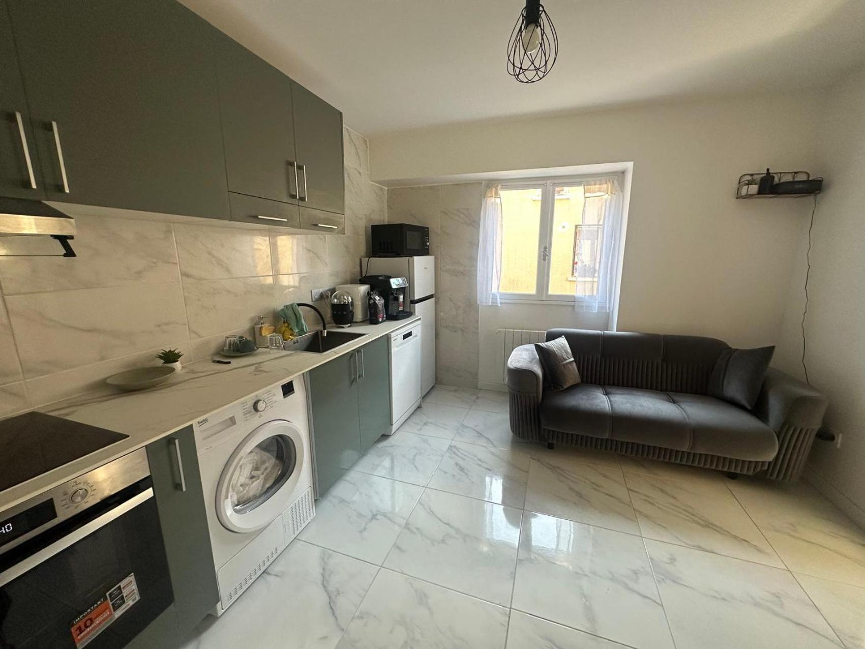 ביוסי-סיינט-ג'ורג' Appartement Calme Moderne Proche De Disneyland Wifi & Cafe Gratuit & Arrivee Autonome מראה חיצוני תמונה